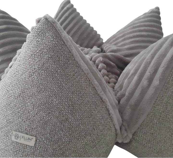 CORDULA BEIGE