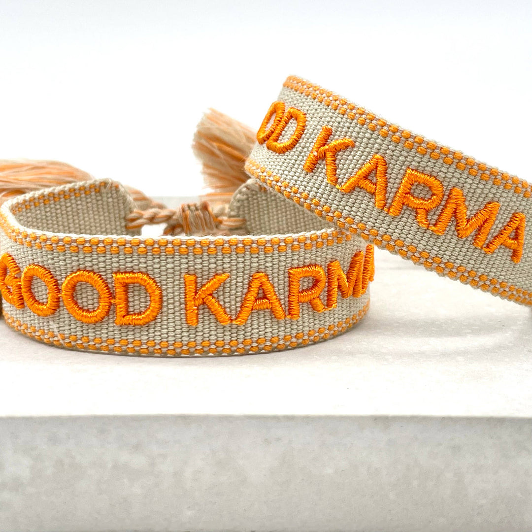 GOOD KARMA Statement Armband gewebt, bestickt