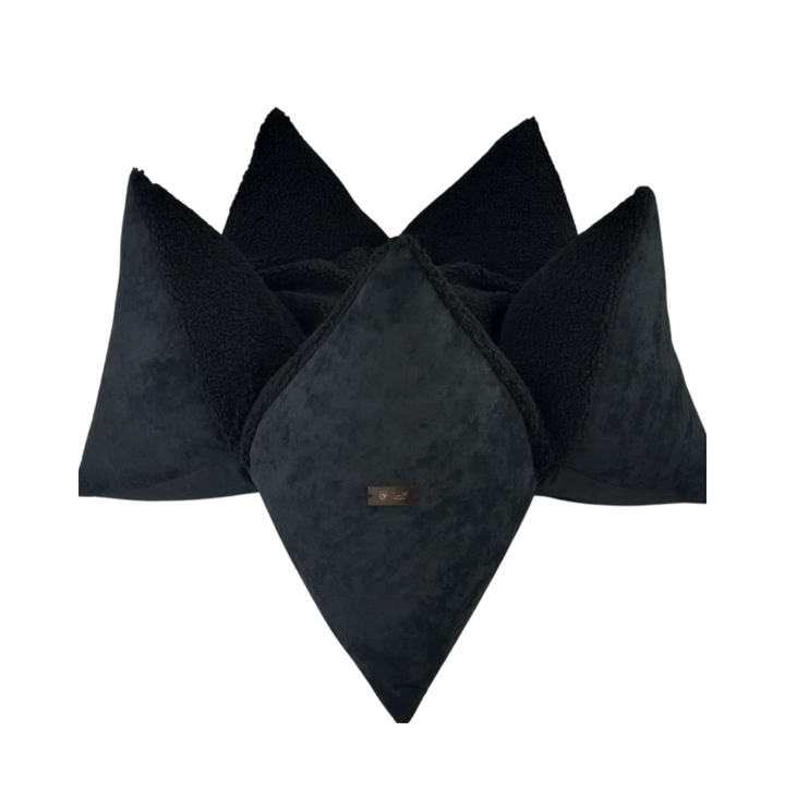 BLACK PANTHER