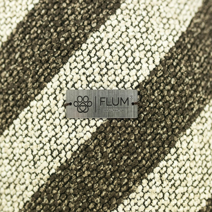 Stripe Affair – Original FLUM Label bildfüllend