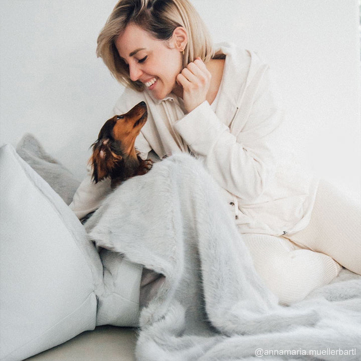 FLUM DOG BLANKETS